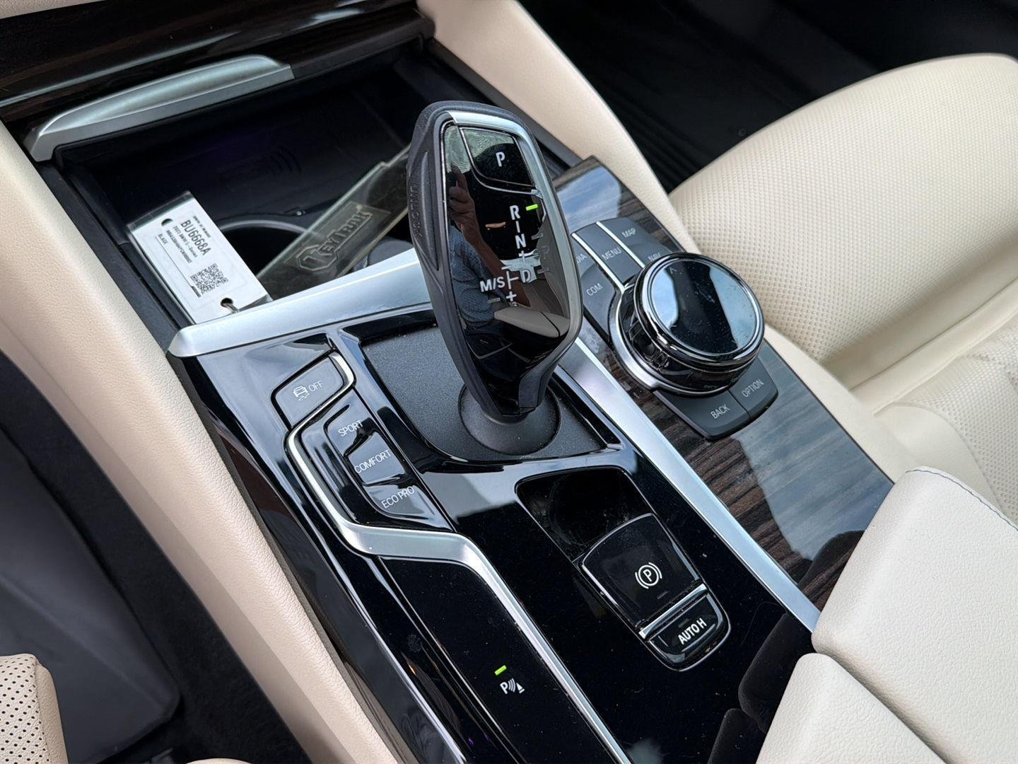 Used 2023 Black Sapphire Metallic BMW 530i image 28