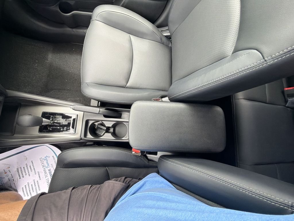 New 2026 Blue Mitsubishi 2.4 SEL image 20