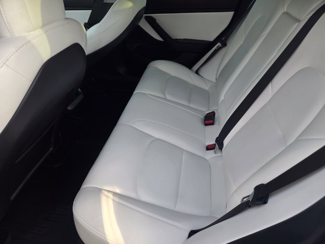 Used 2021 White Tesla Long Range image 13