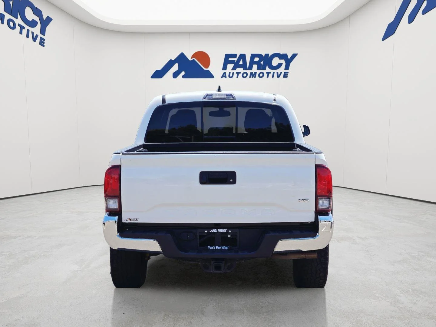 Used 2019 Super White Toyota TRD Off Road image 5
