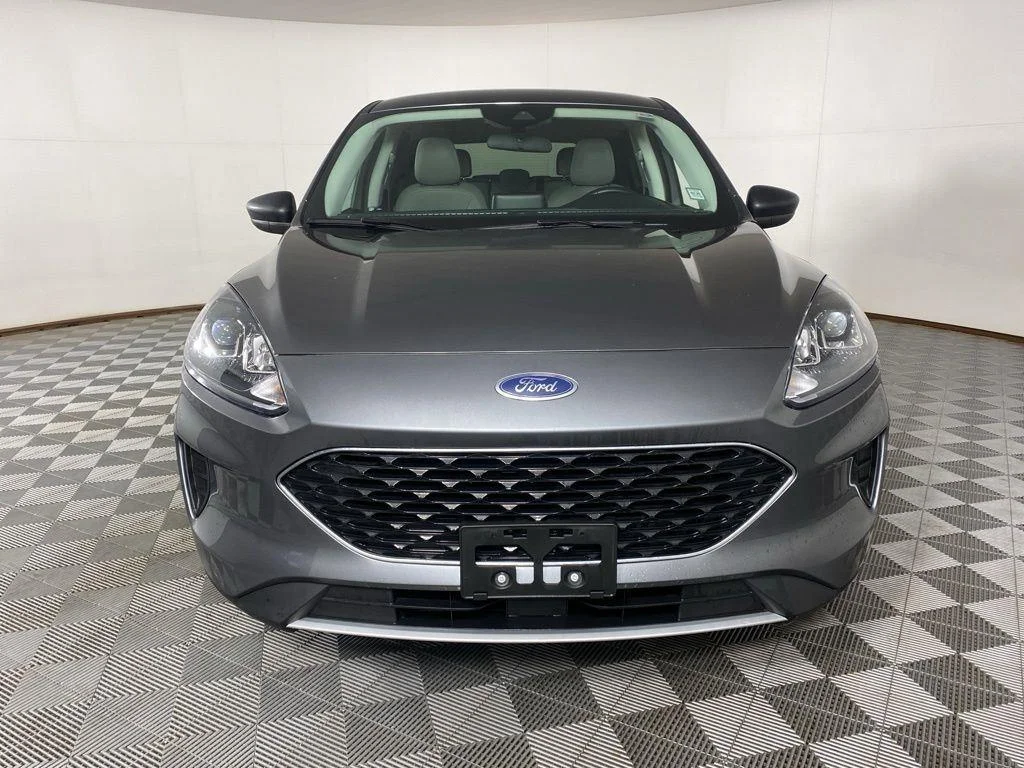 Used 2022 Carbonized Gray Metallic Ford SE image 5