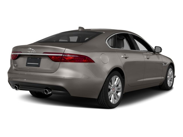 Used 2018 White Jaguar 35t Portfolio Ltd Edition image 2