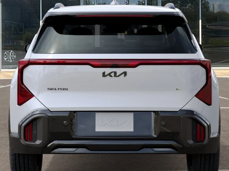 New 2027 Snow White Pearl Kia X-Line SX image 13