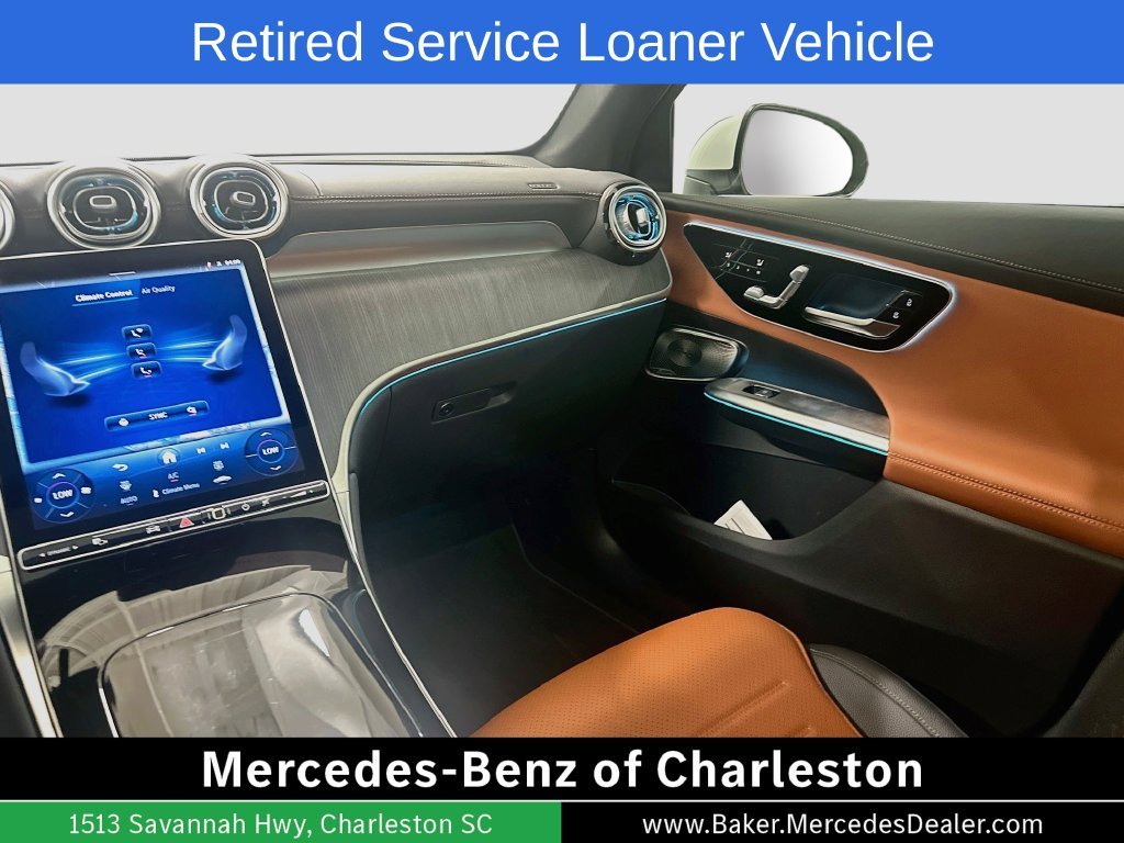 Certified Used 2026 Polar White Mercedes-Benz GLC 300 image 24