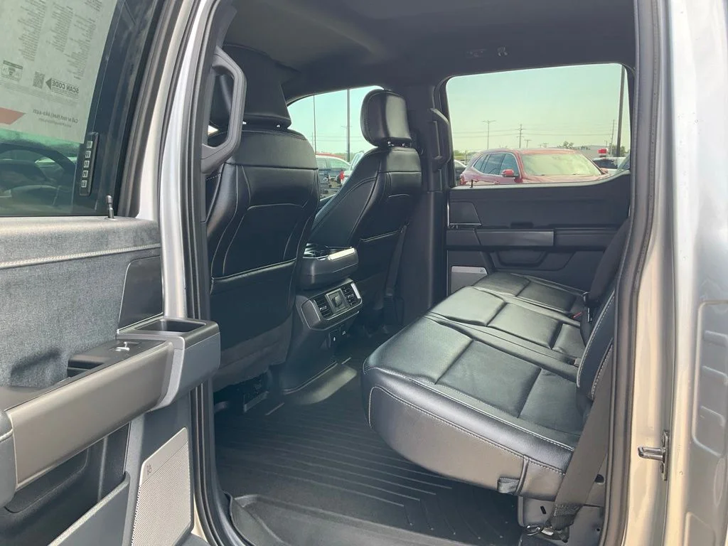 Used 2024 Silver Ford Lariat image 30