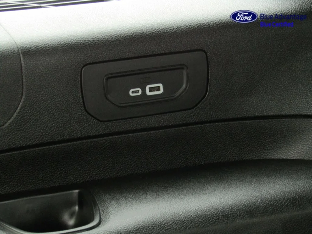 Certified Used 2022 Velvet Red Pearlcoat Jeep Overland image 40