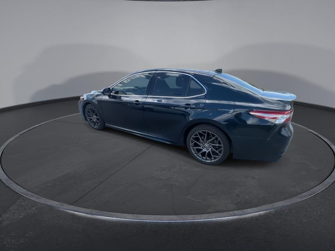 Used 2019 Galactic Aqua Mica Toyota XSE V6 image 6