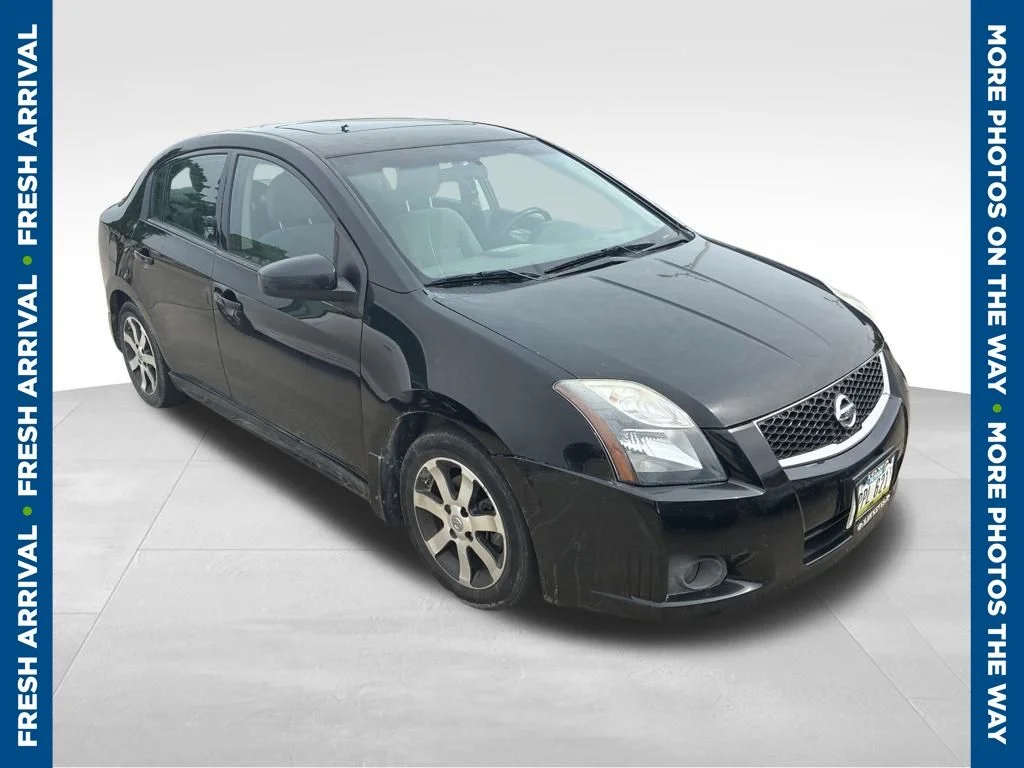 Used 2012 Black Nissan 2.0 SR image 1