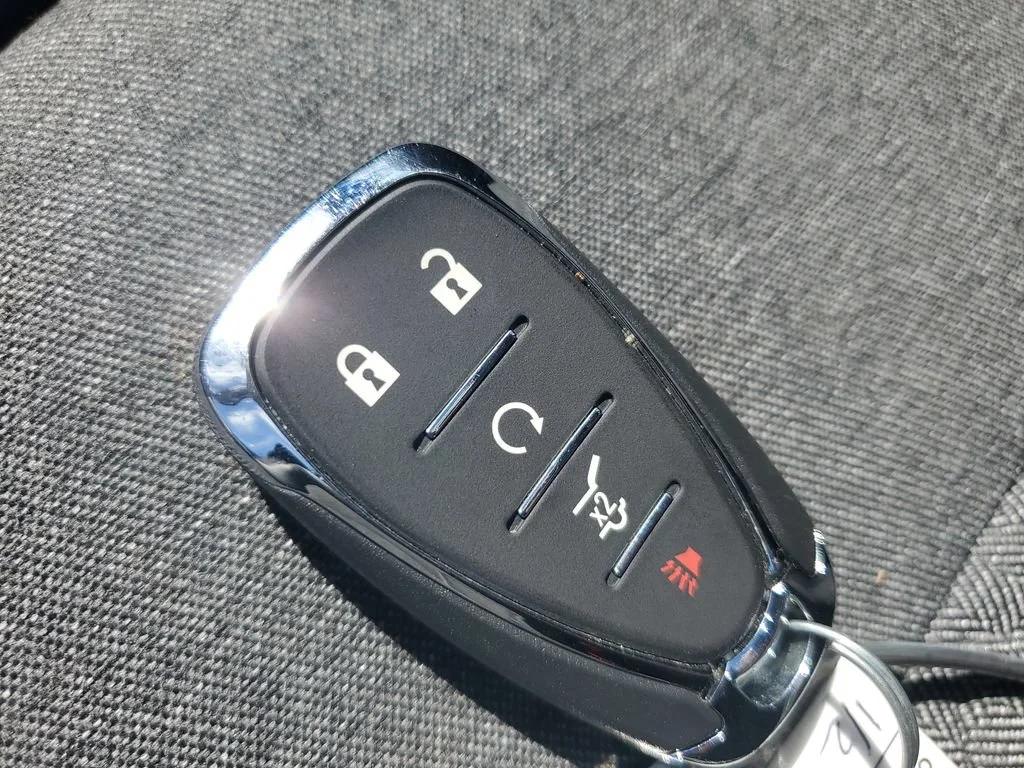 Used 2023 IRON GRAY METALLIC Chevrolet LT image 27