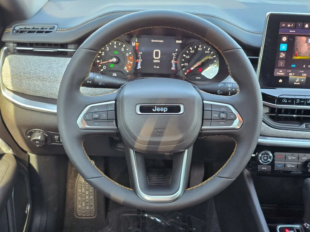 New 2026 Silver Jeep Latitude image 7