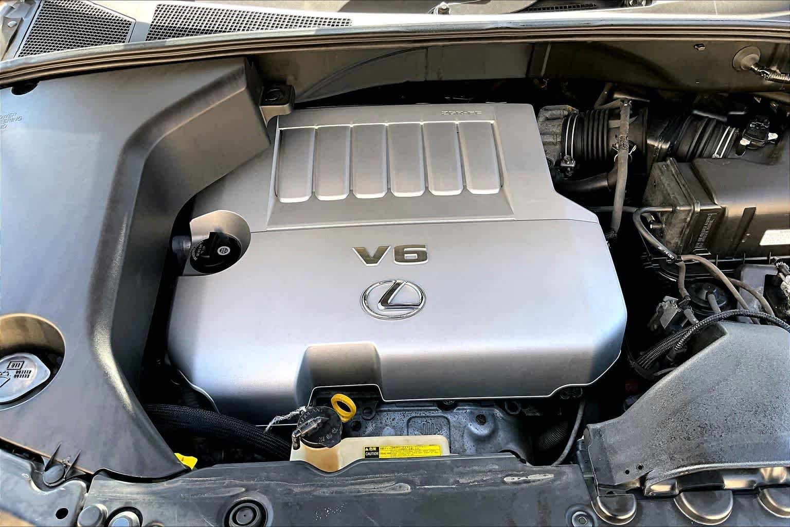 Used 2008 Millennium Silver Metallic Lexus  image 32