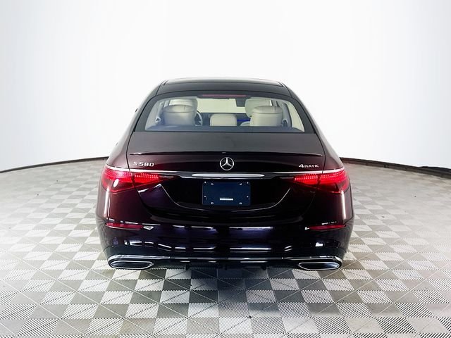New 2026 MANUFAKTUR Rubellite Red Metallic Mercedes-Benz S 580 image 6
