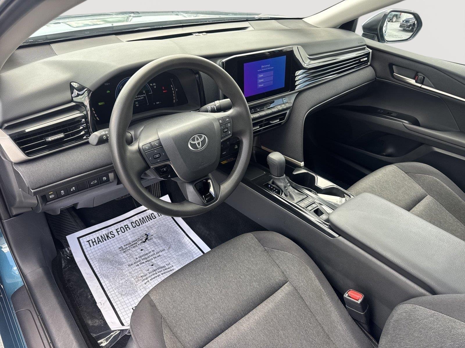 Used 2025 Ocean Gem Toyota LE image 8
