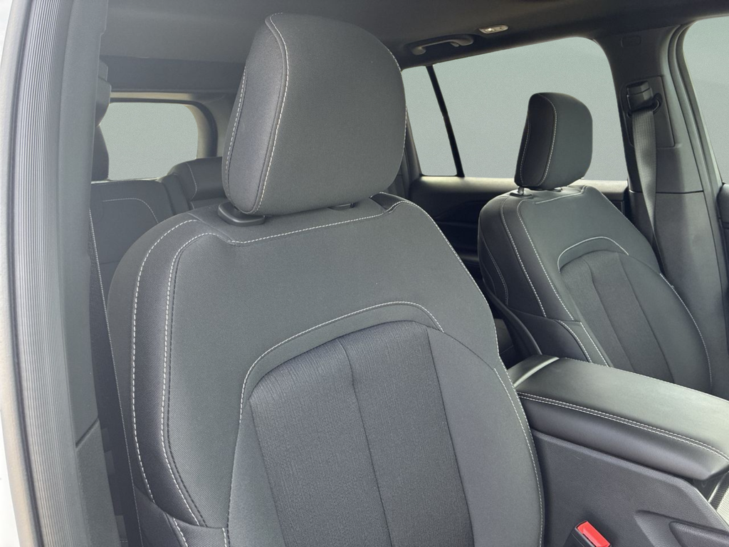 New 2025 White Jeep Laredo X image 29