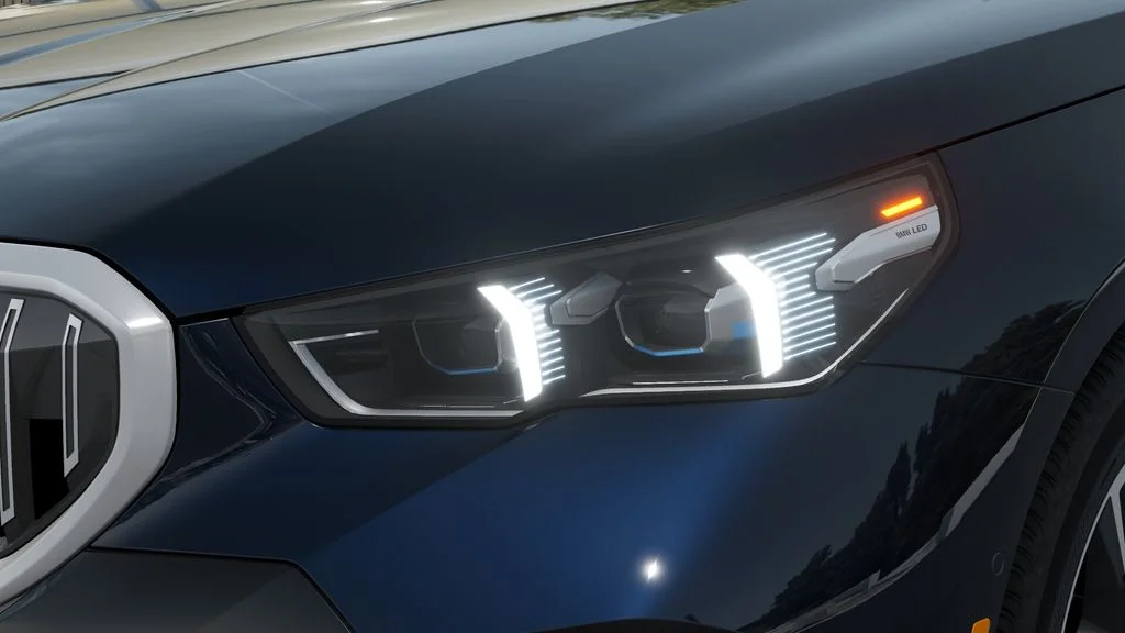 2026 BMW 5 Series 530i - Photo 32