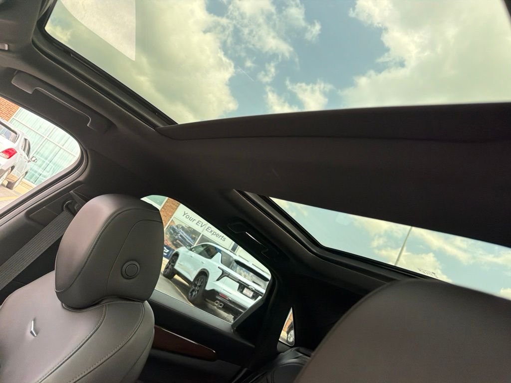 Used 2020 Black Cadillac 3.6L Luxury image 9