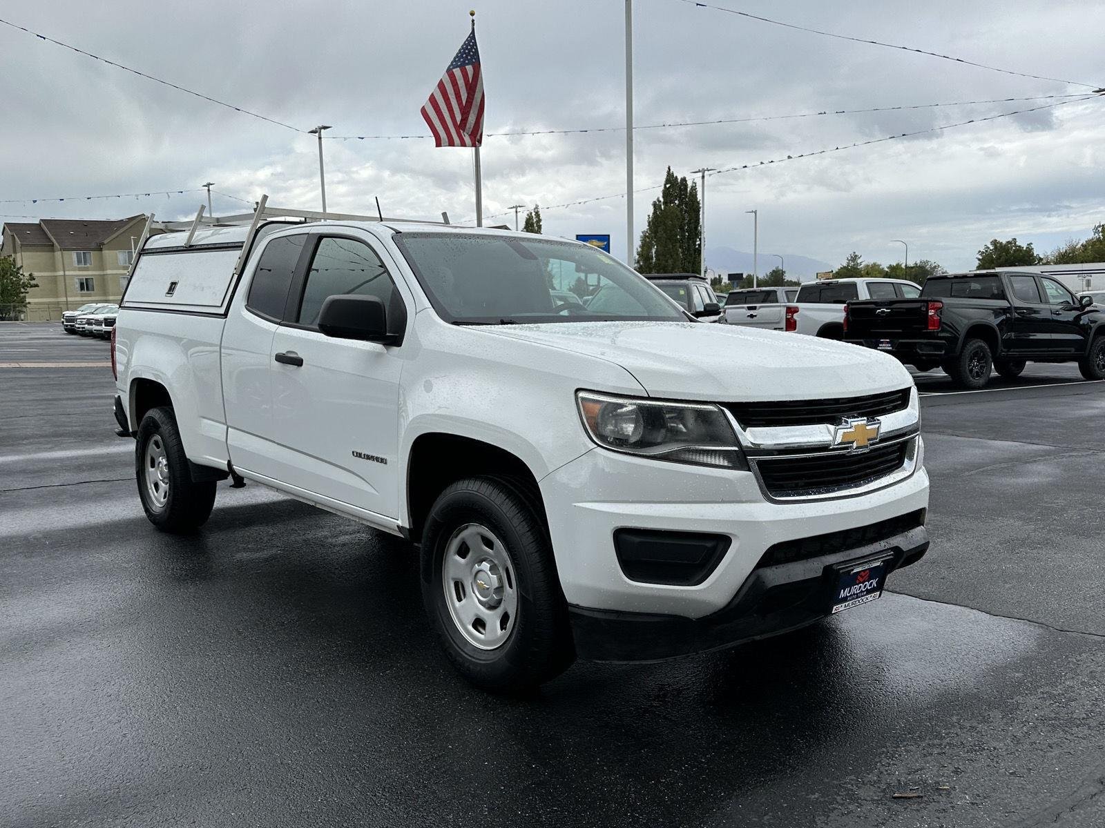 Used 2016 SUMMIT WHITE Chevrolet 2WD WT image 12