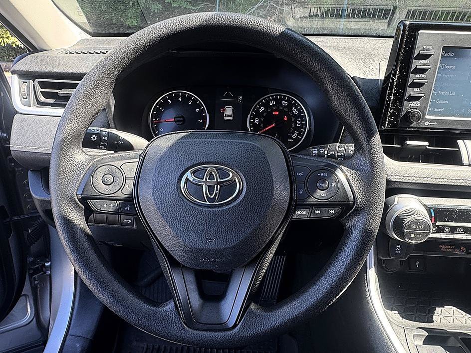 Used 2021 Silver Sky Metallic Toyota XLE image 14