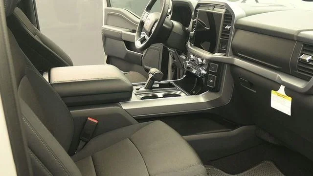 New 2026 White Ford XLT image 18