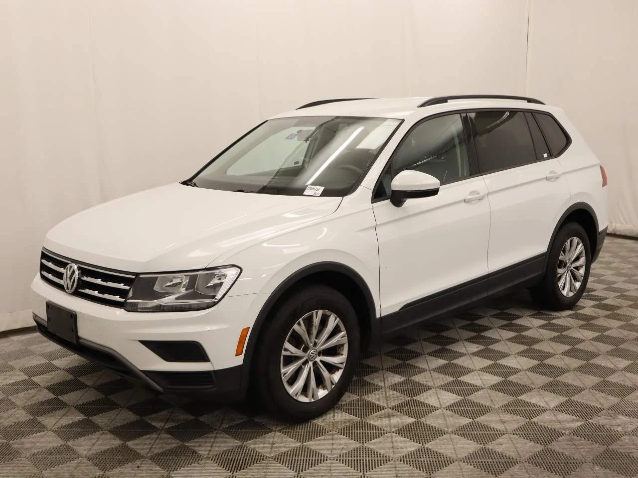 2018 Volkswagen Tiguan 2.0T S 4Motion's photo