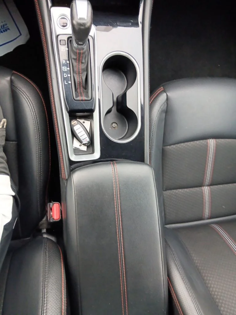 Used 2025 Scarlet Ember Nissan 2.5 SR image 23