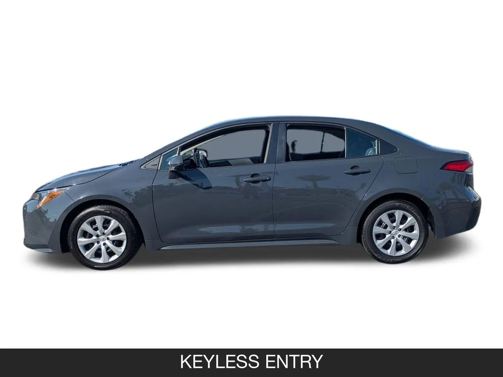 Used 2024  Toyota LE image 9