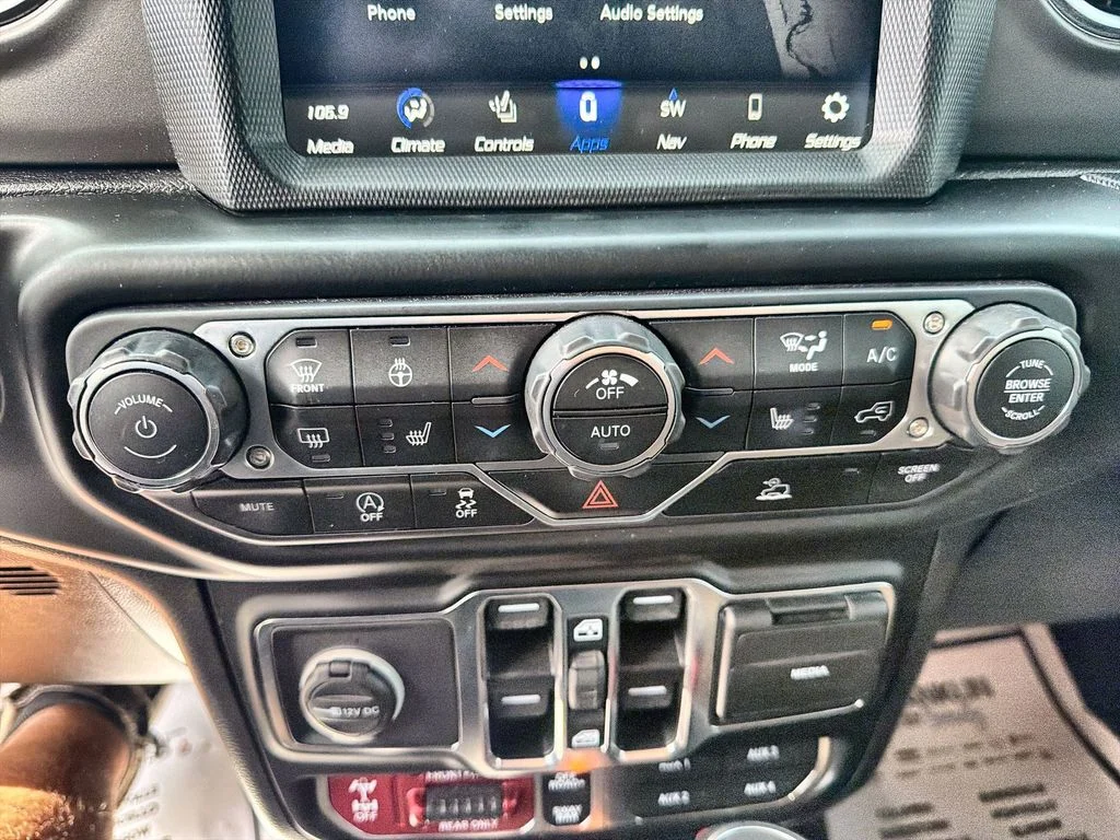 Used 2021 Black Jeep Unlimited Rubicon image 18