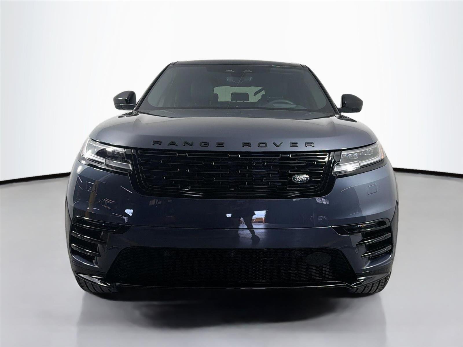 New 2026 Varesine Blue LAND ROVER Belgravia Edition P250 image 2
