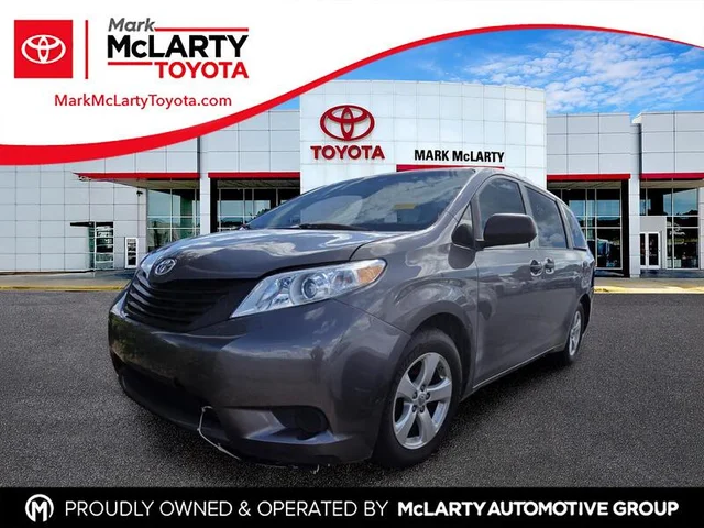 2014 TOYOTA SIENNA L
