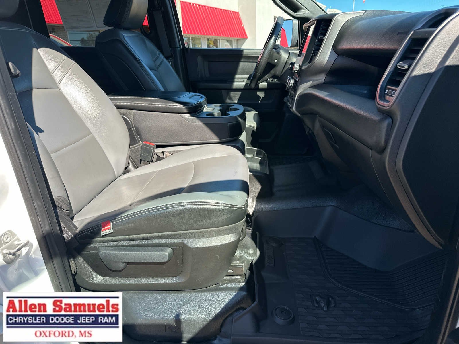 Used 2022 Bright White Clearcoat Ram Tradesman image 39