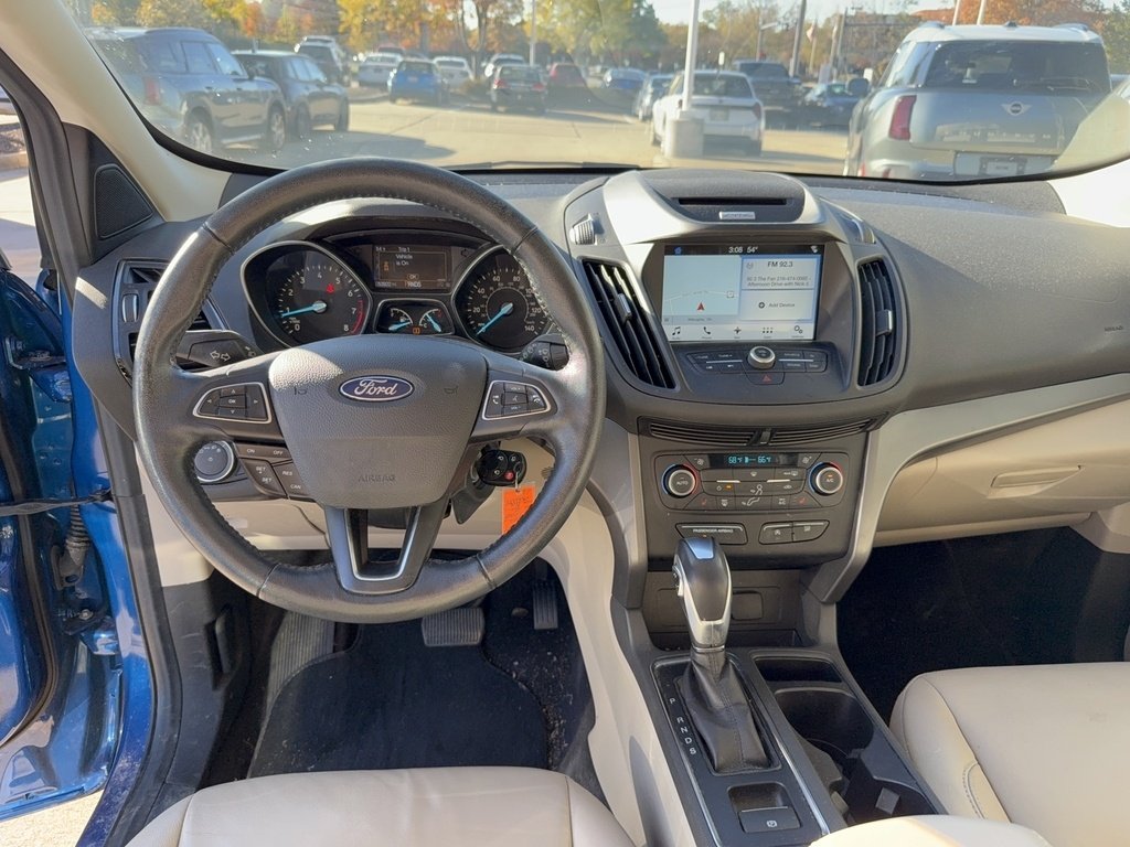 2018 Ford Escape SEL photo 4