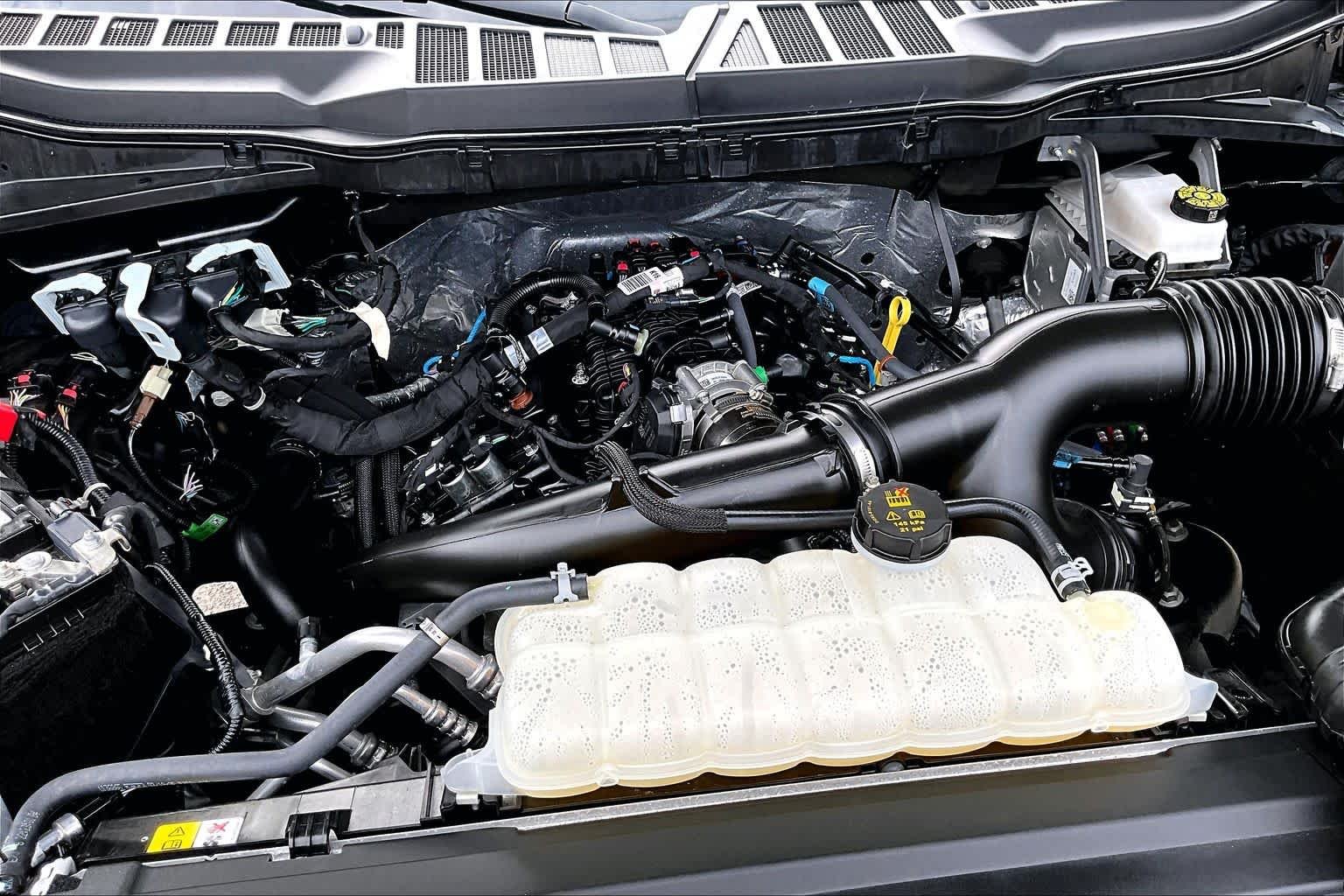 Used 2025 Agate Black Ford STX image 33