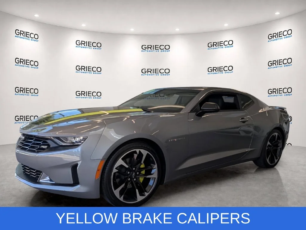 Used 2021 Gray Chevrolet 3LT image 3