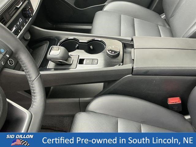 Used 2023 Pearl White Tricoat Nissan SV image 14
