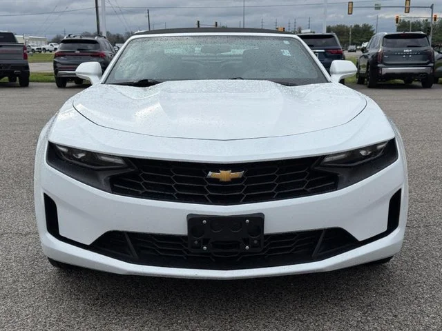 Used 2023 Summit White Chevrolet 1LT image 9