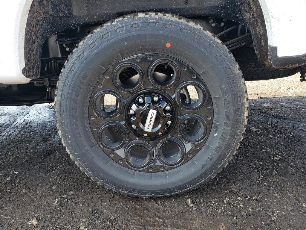 New 2026 Oxford White Ford F-350® XLT image 12