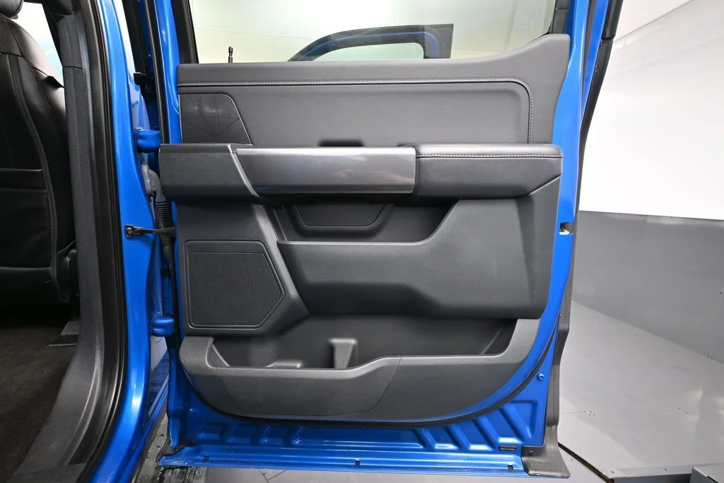 Used 2021 Blue Ford XLT image 45