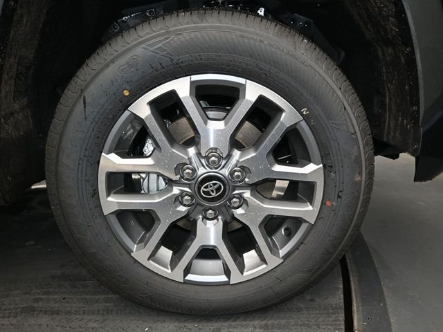 2026 Toyota Tundra 1794 Edition - Photo 17