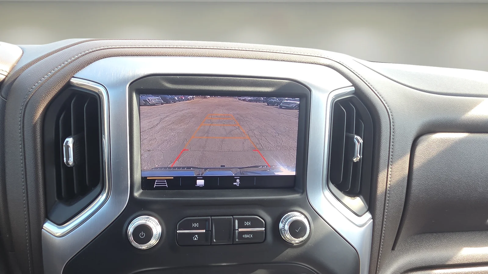 Used 2019 Red GMC SLT image 42
