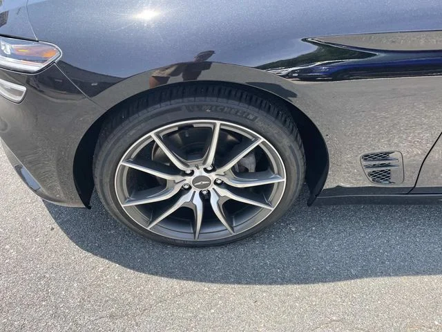 2023 GENESIS G70 Standard - Photo 14