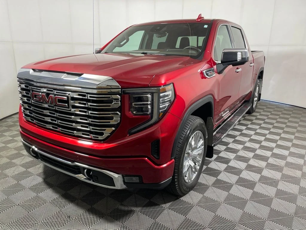 Used 2023 Volcanic Red Tintcoat GMC Denali image 4
