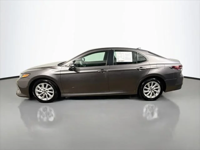 Certified Used 2022 PREDAWN GRAY MICA Toyota  image 4