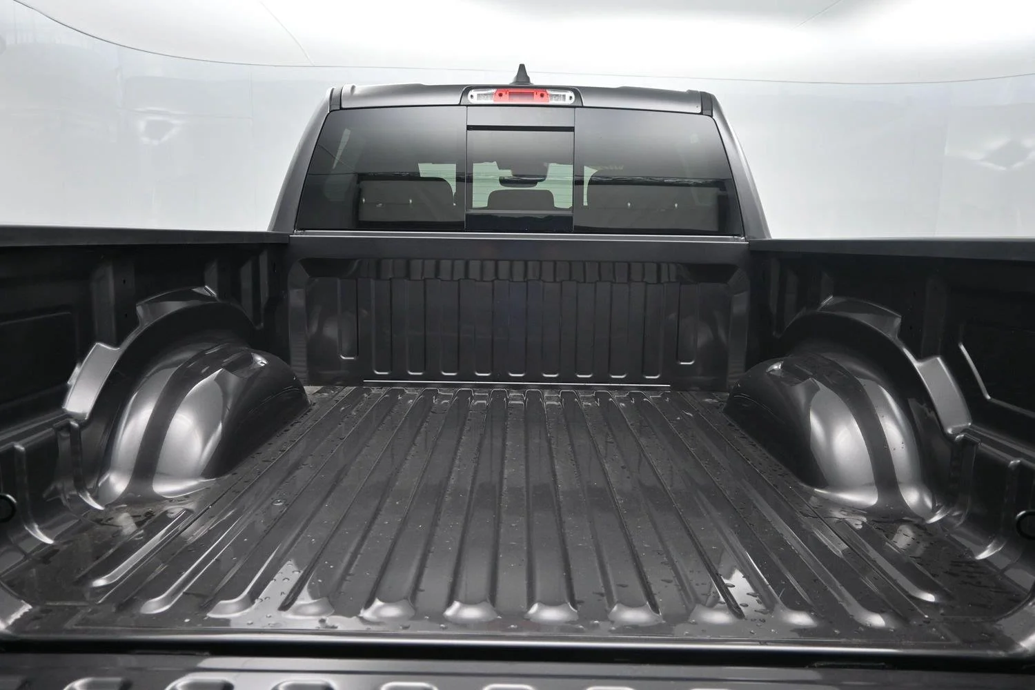 New 2027 Granite Crystal Metallic Clear-Coat Exterior Paint RAM Big Horn image 16