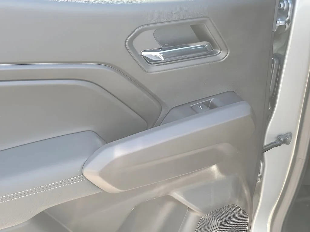 New 2026 Sterling Metallic GMC Elevation image 48