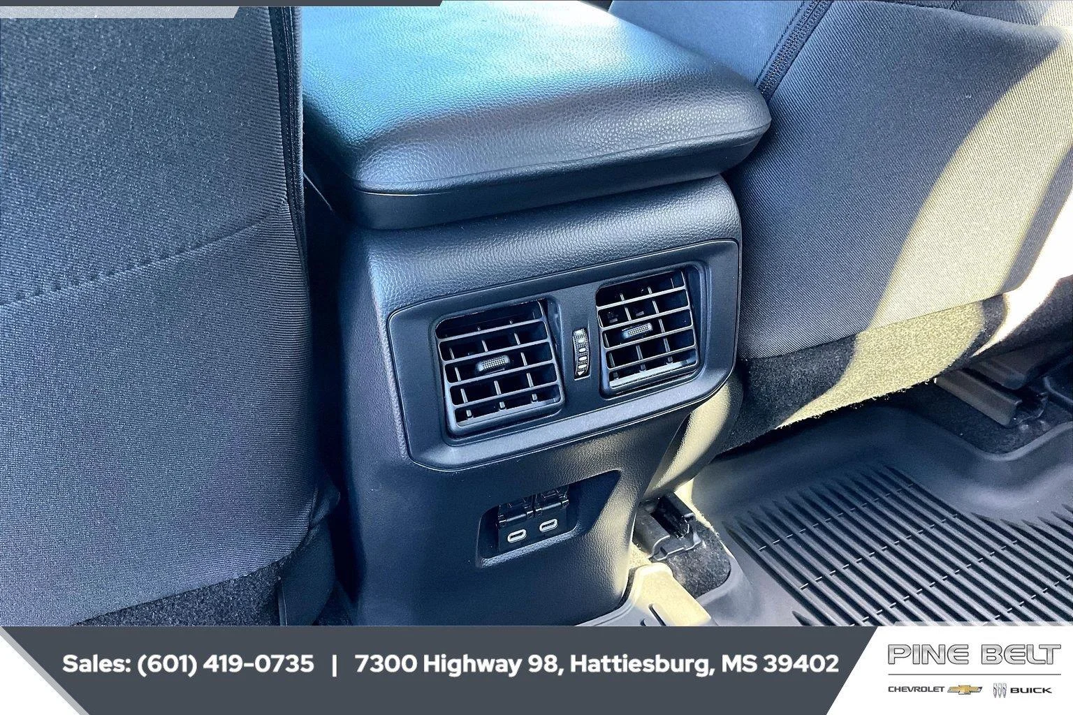 Used 2024 Silver Sky Metallic Toyota XLE image 25