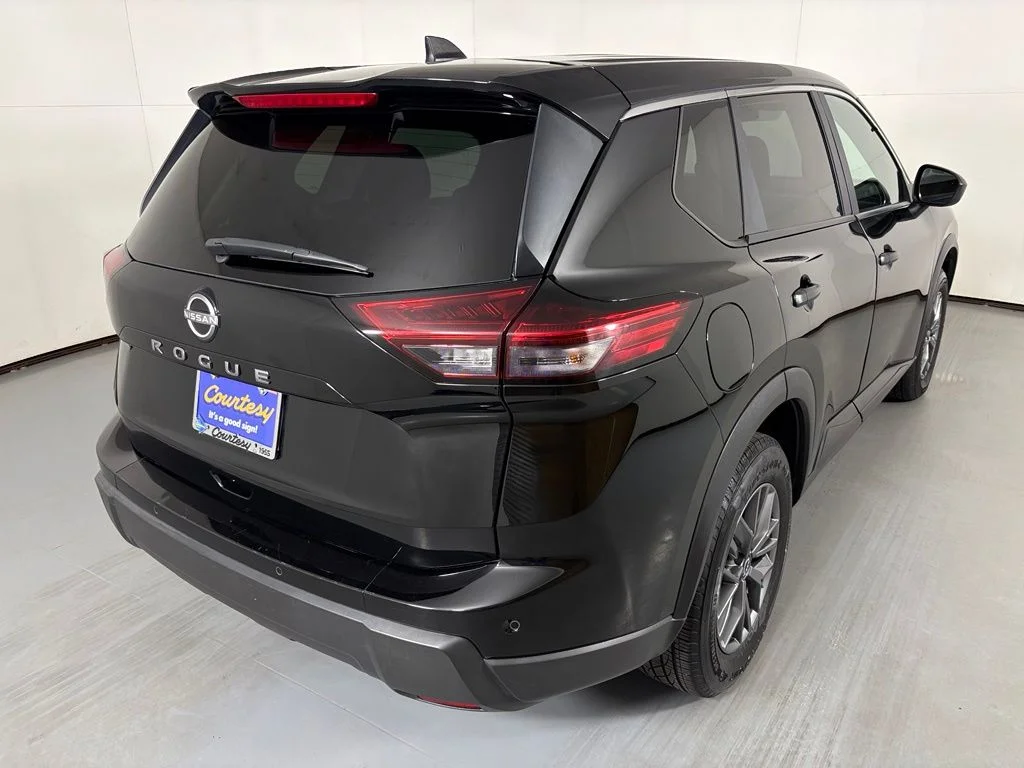 Used 2024 Black Nissan S image 8
