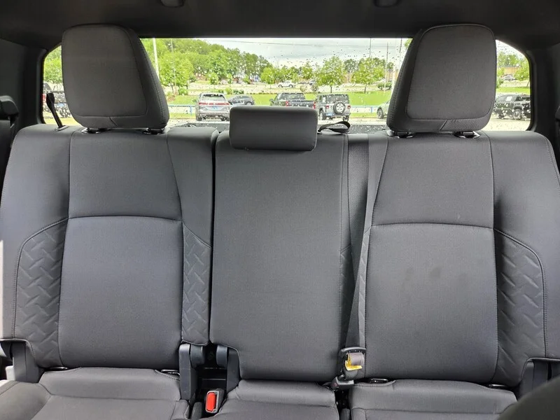 Used 2025 Underground TOYOTA SR5 image 11