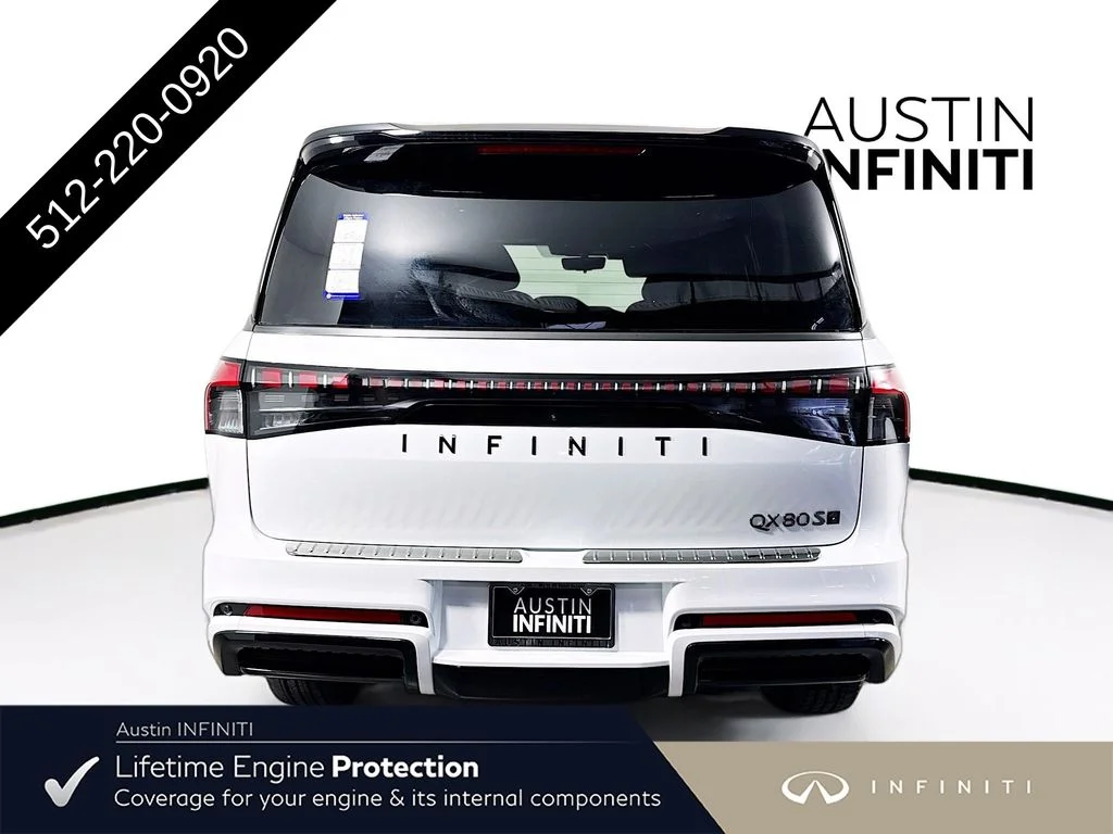 New 2027 2T RADIANT WHIT INFINITI SPORT image 8