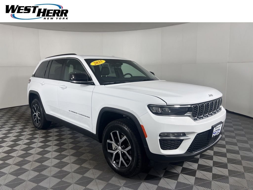 Used 2025 White Jeep Limited image 1