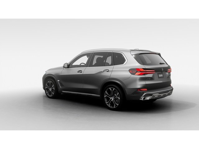 New 2026 Skyscraper Grey Metallic BMW sDrive40i image 2